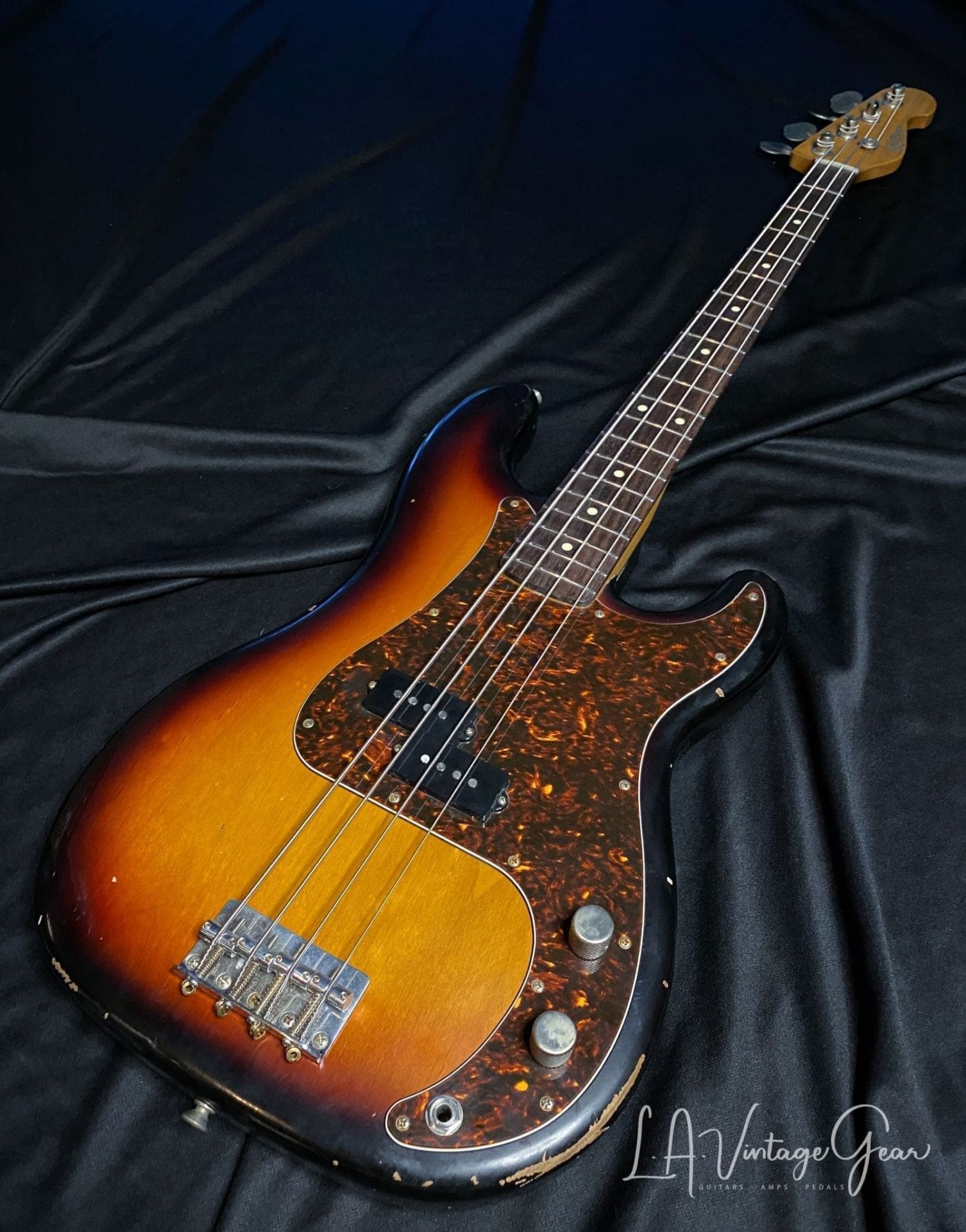 K-Line P-Bass 2020 - In a Medium Relic'd 3 Tone Sunburst