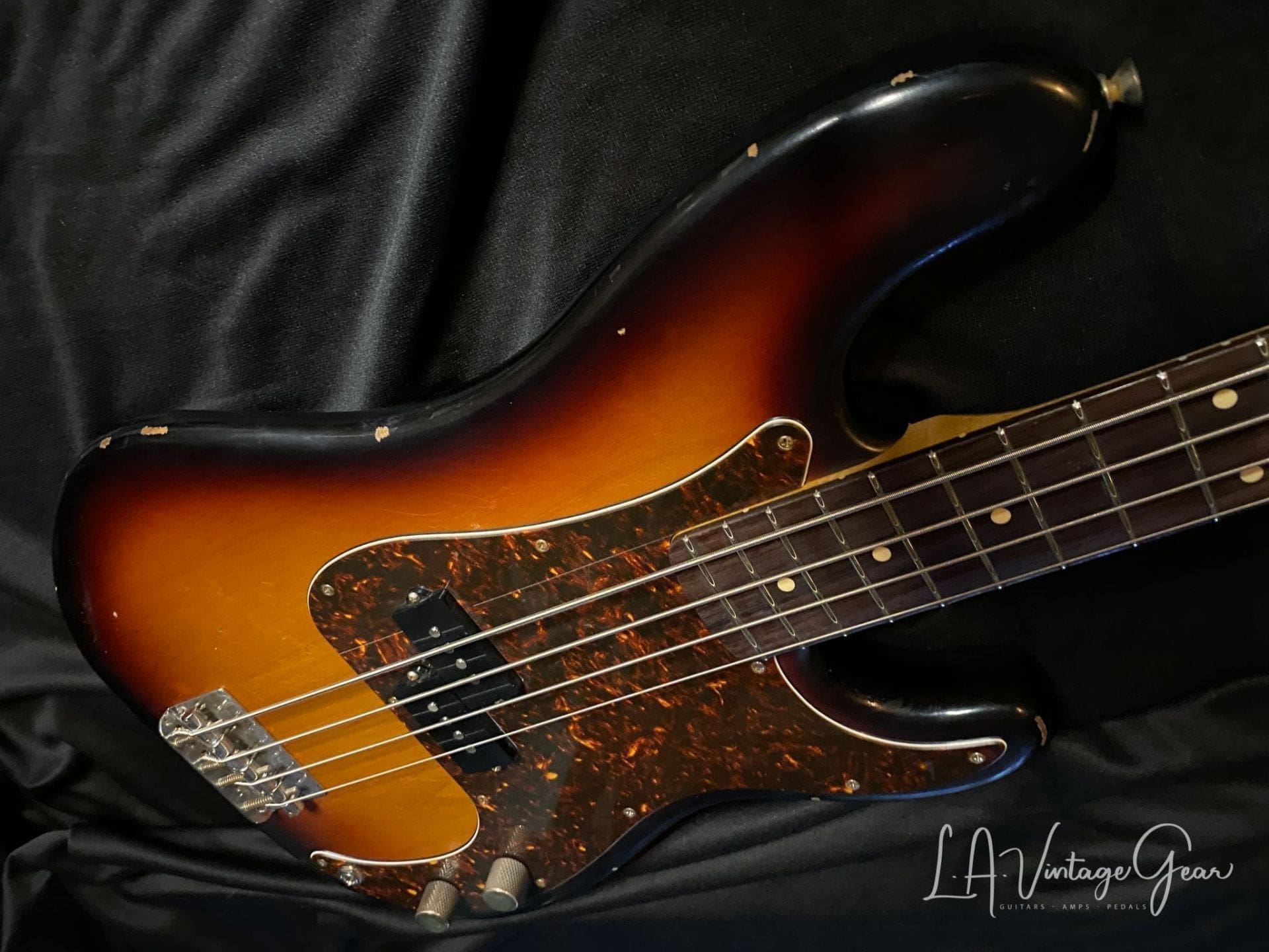 K-Line P-Bass 2020 - In a Medium Relic'd 3 Tone Sunburst - Image 7