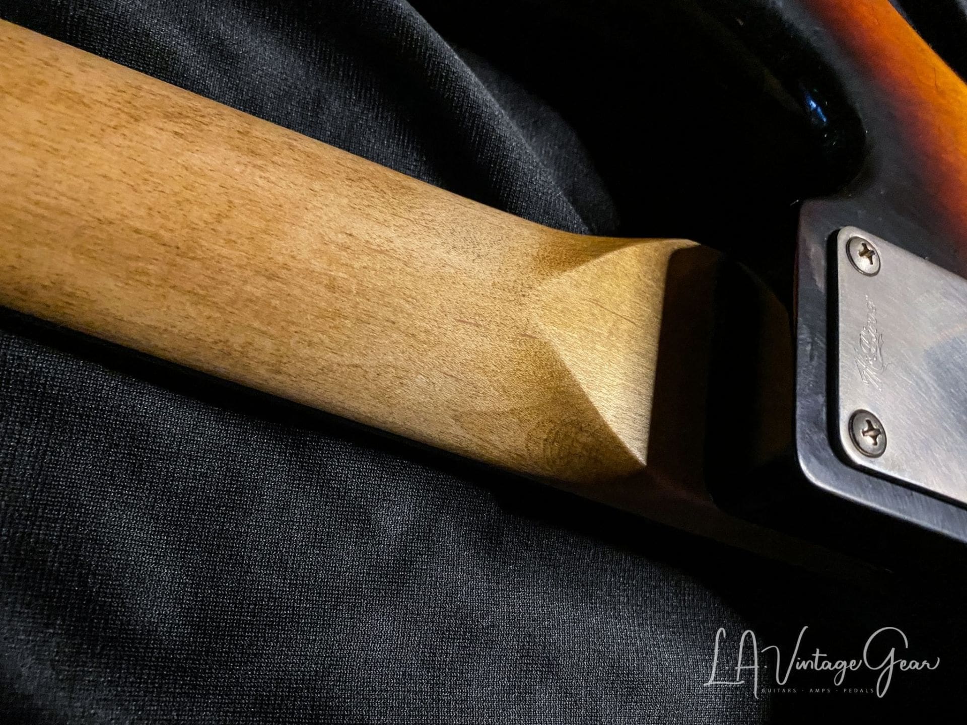 K-Line P-Bass 2020 - In a Medium Relic'd 3 Tone Sunburst - Image 13