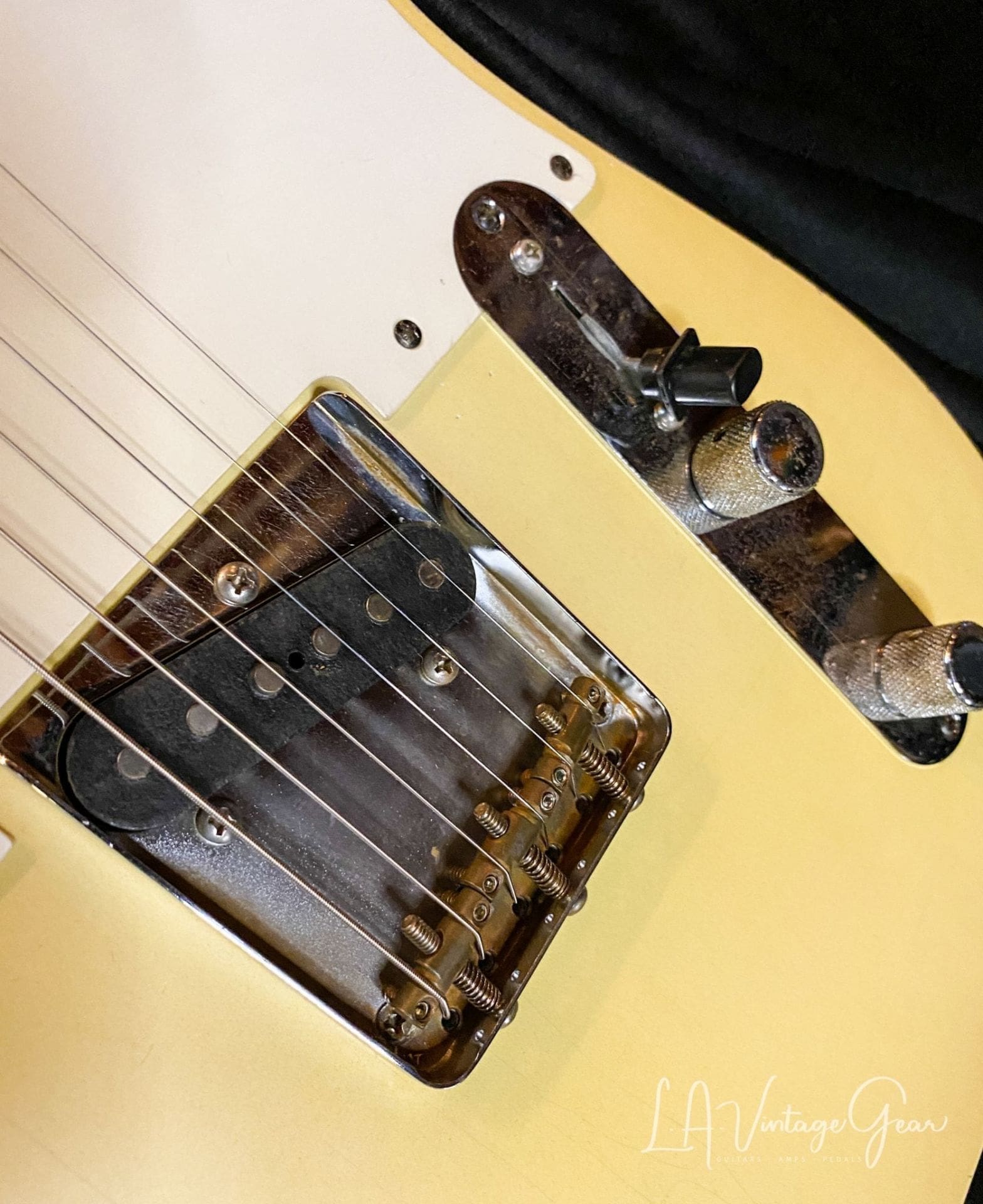 Mario Martin Whiteguard T-Style Electric Guitar - 5.15 pounds ! Our first of many Mario Guitars - Image 9