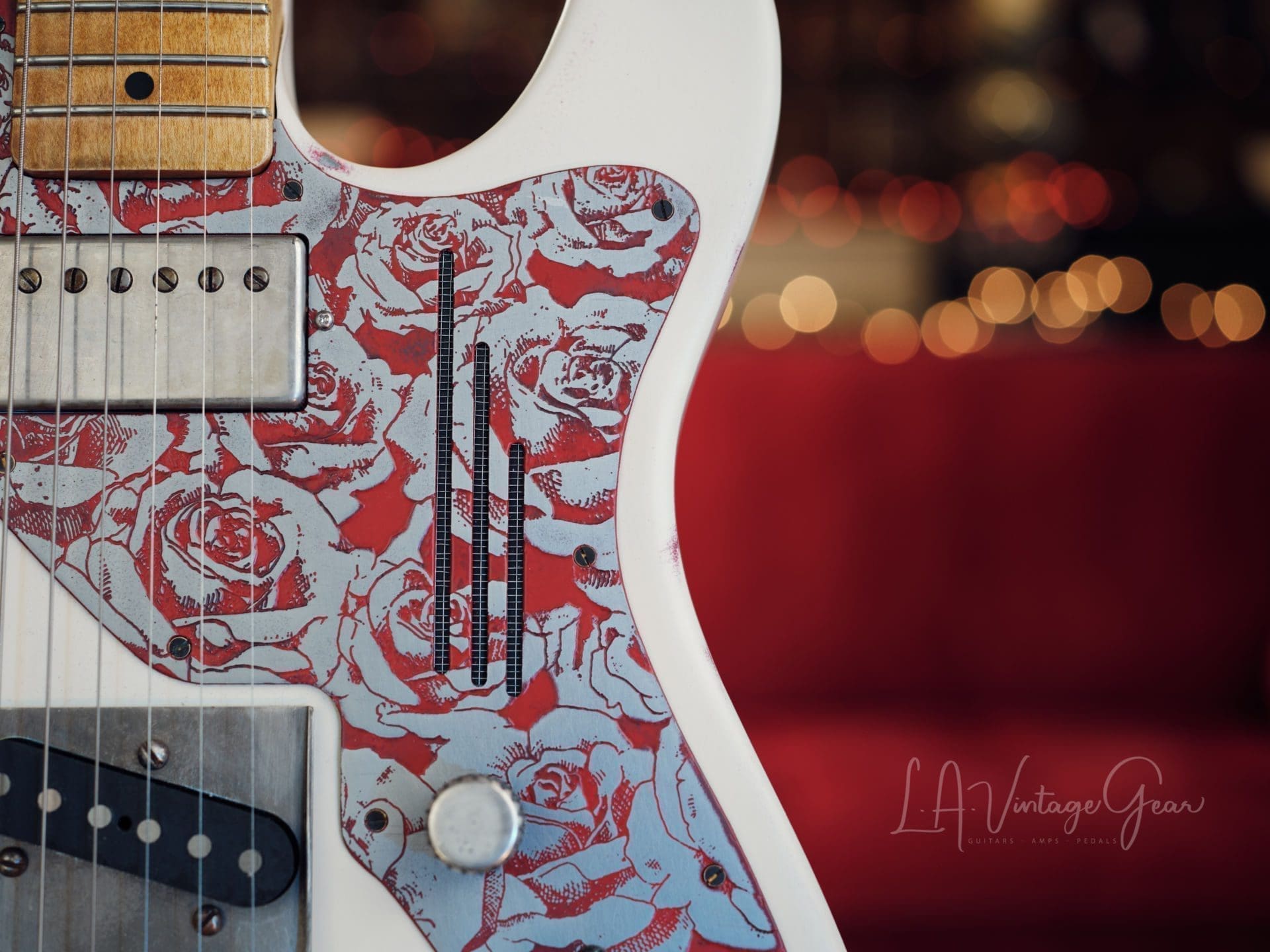 James Trussart Deluxe Steelcaster in White Satin - Brand New ! - Image 8