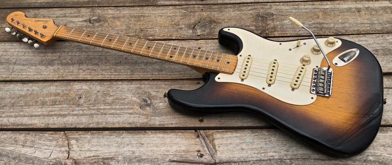 Danocaster 2 Tone Double Cut Electric Guitar - V Neck! - Image 6