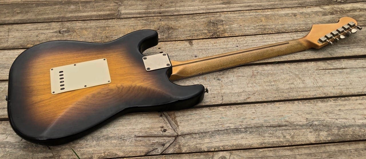 Danocaster 2 Tone Double Cut Electric Guitar - V Neck! - Image 8