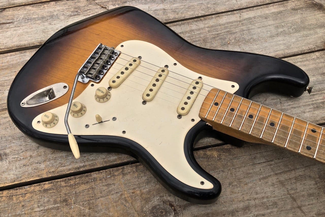 Danocaster 2 Tone Double Cut Electric Guitar - V Neck! - Image 3