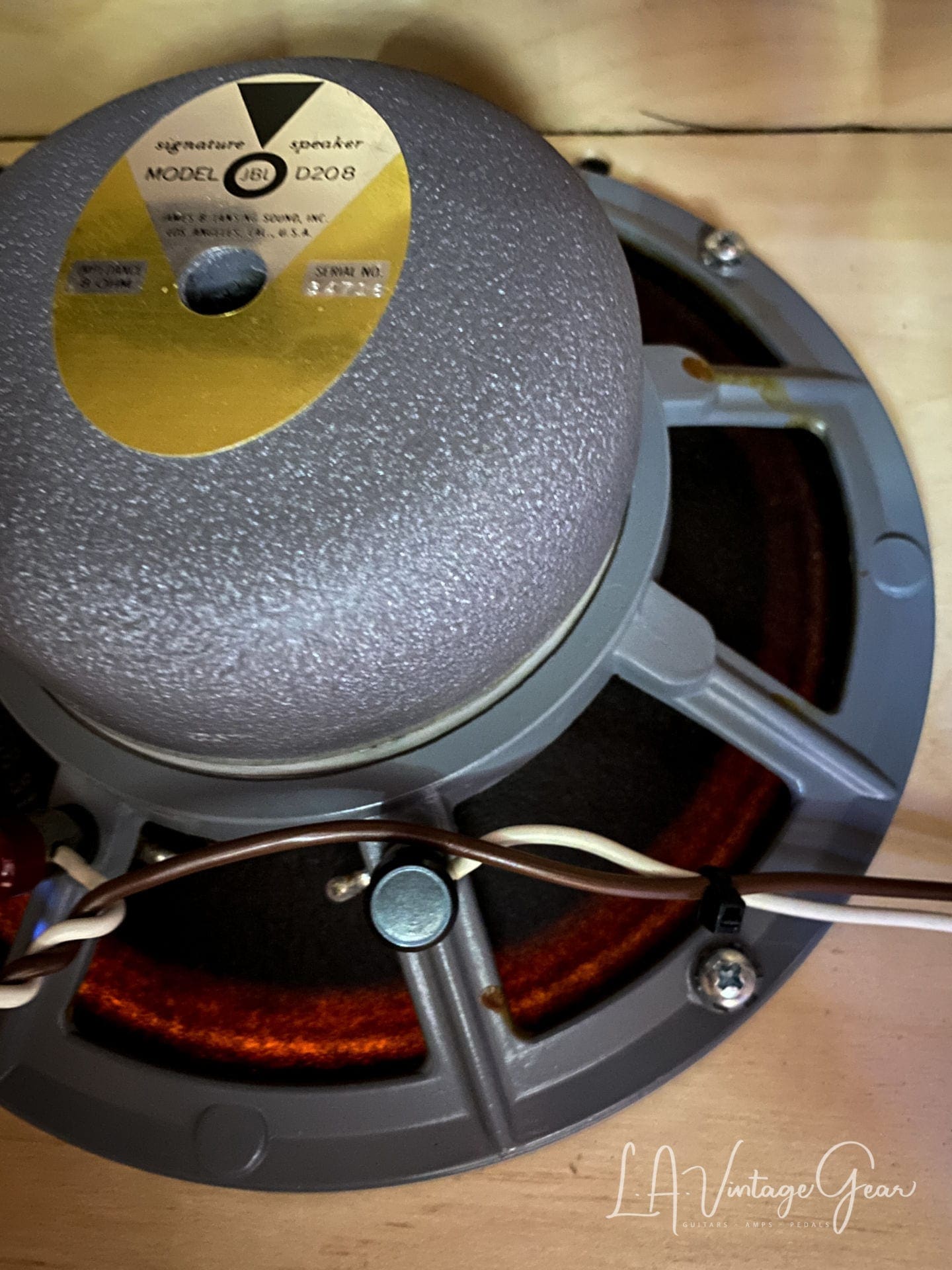 Kerry Wright 4 x 8 Blonde & Brown Tolex Speaker Cabinet - With JBL D2808 Speakers - Yea Baby ! - Image 9