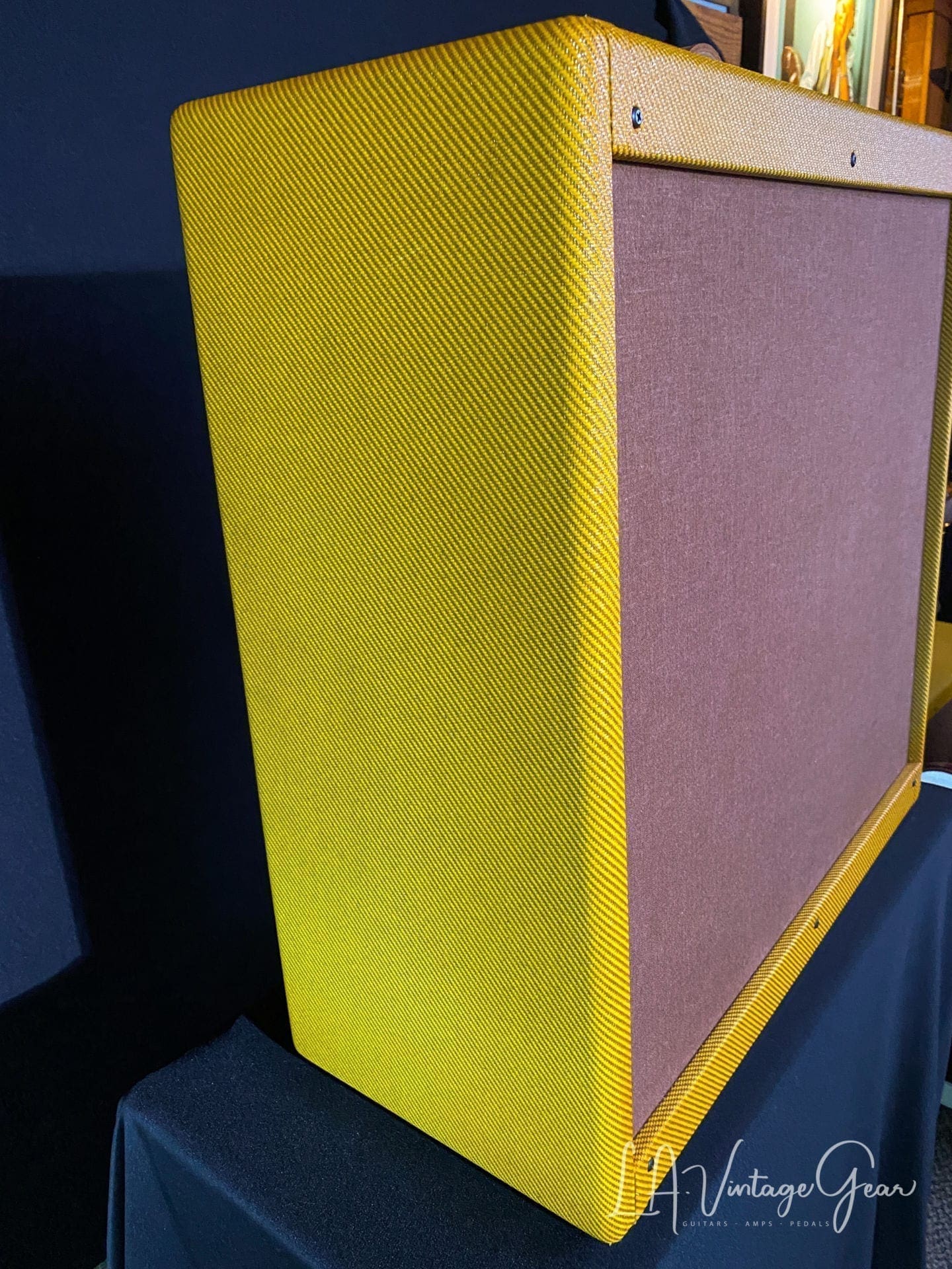 Kerry Wright Custom Cab 4 x 10 Tweed - With Jensen P10R Speakers - Image 3