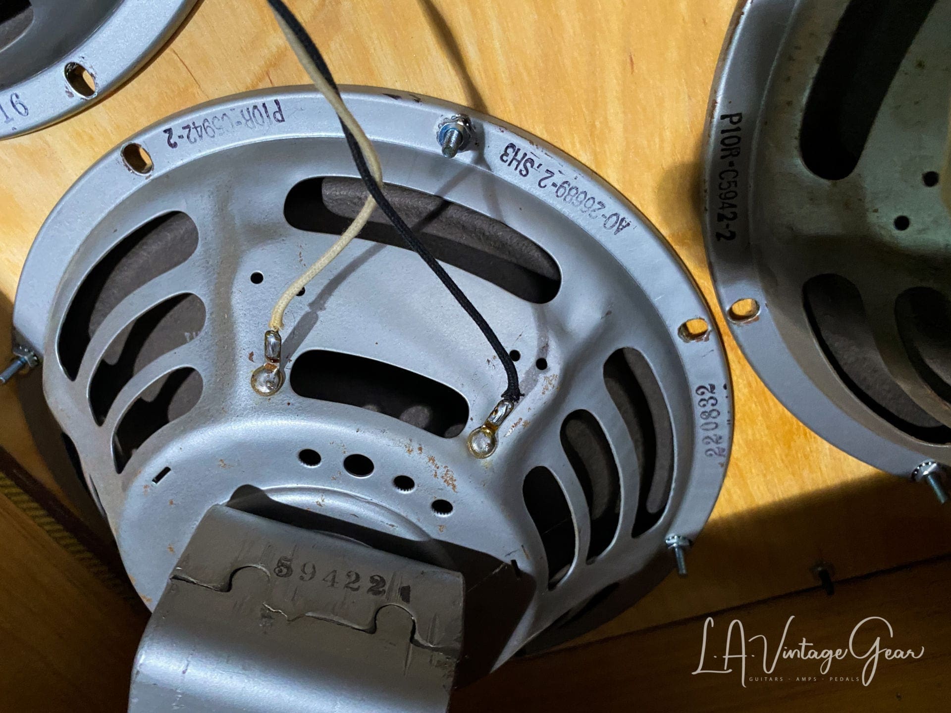 Kerry Wright Custom Cab 4 x 10 Tweed - With Jensen P10R Speakers - Image 8