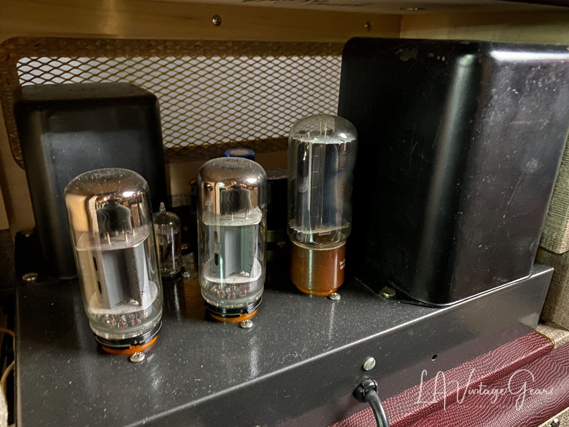 Kerry Wright Custom 2 x 12 Cab & Head with 6L6 Chassis - 'Burgundy Cream Stack' & Celestion Greenbacks - Image 6