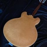 Gibson Memphis ES-330 Electric Guitar – ’61 Reissue in Tiger Maple Finish (2016)