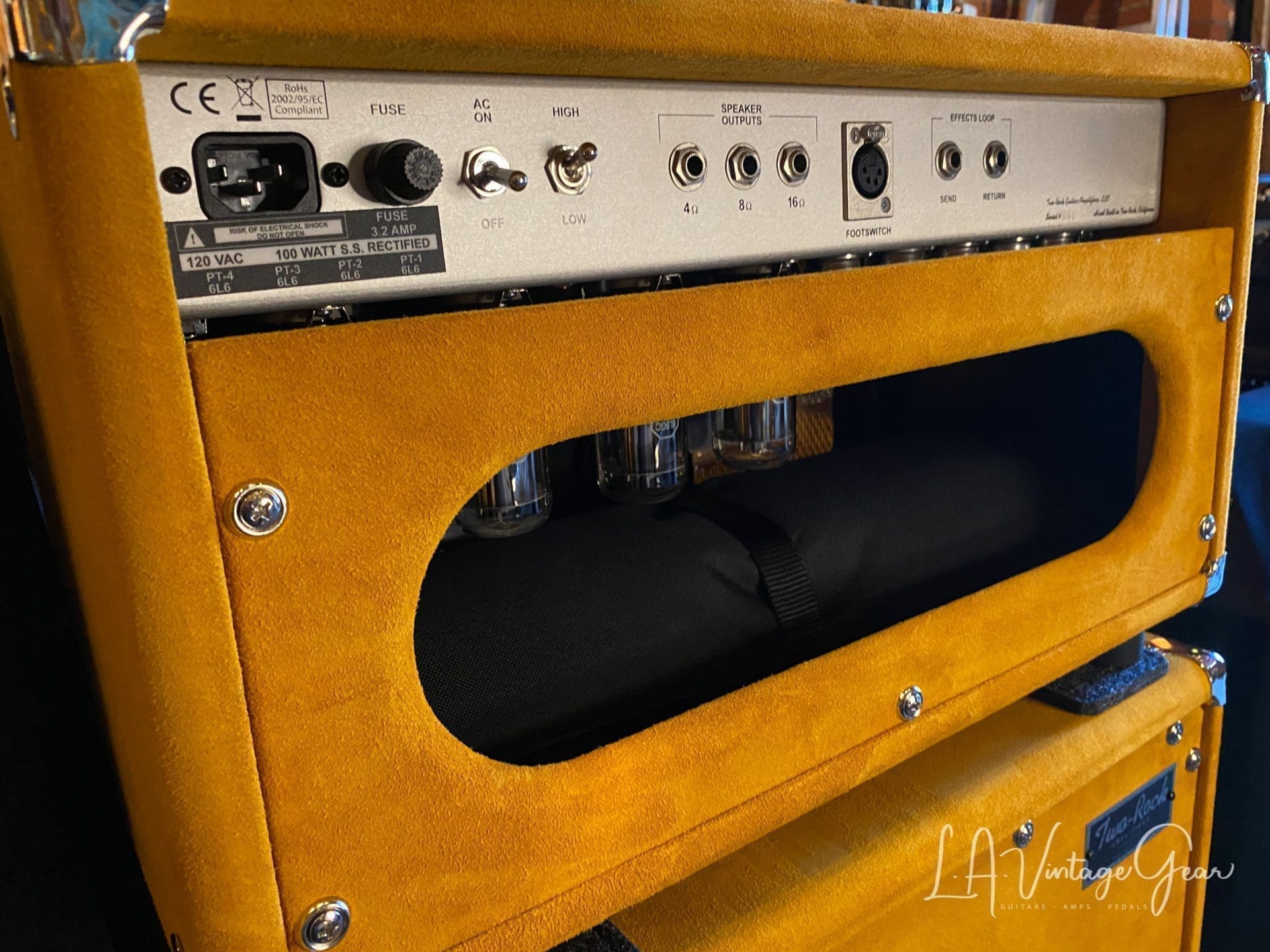 (Pre-Order) Two Rock Classic Reverb Signature 100W Guitar Amp Head & 2x12 Vertical Cab - Gold Suede & Cane Grill - Image 7