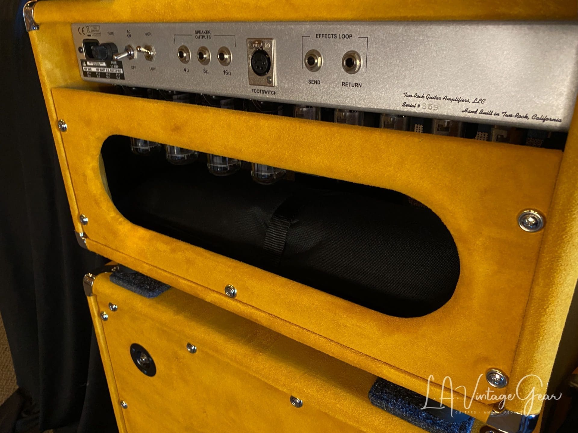 (Pre-Order) Two Rock Classic Reverb Signature 100W Guitar Amp Head & 2x12 Vertical Cab - Gold Suede & Cane Grill - Image 8