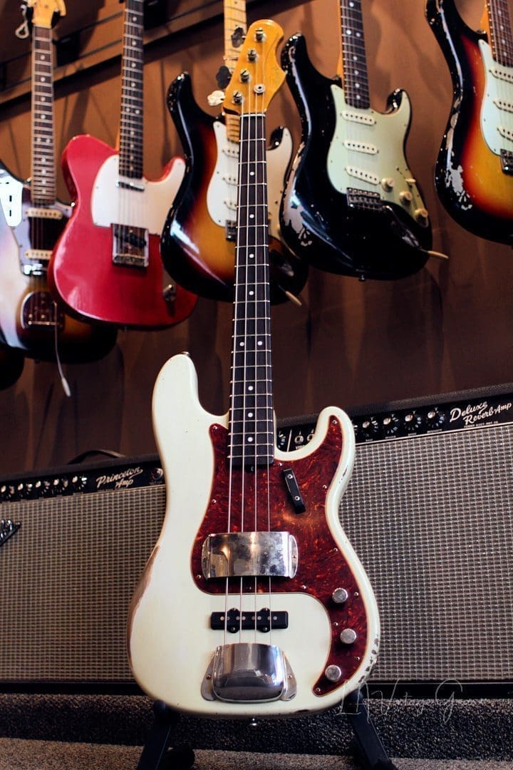 Shabat Panther Relic'd Electric Bass Guitar - Vintage White Finish & Alder Body