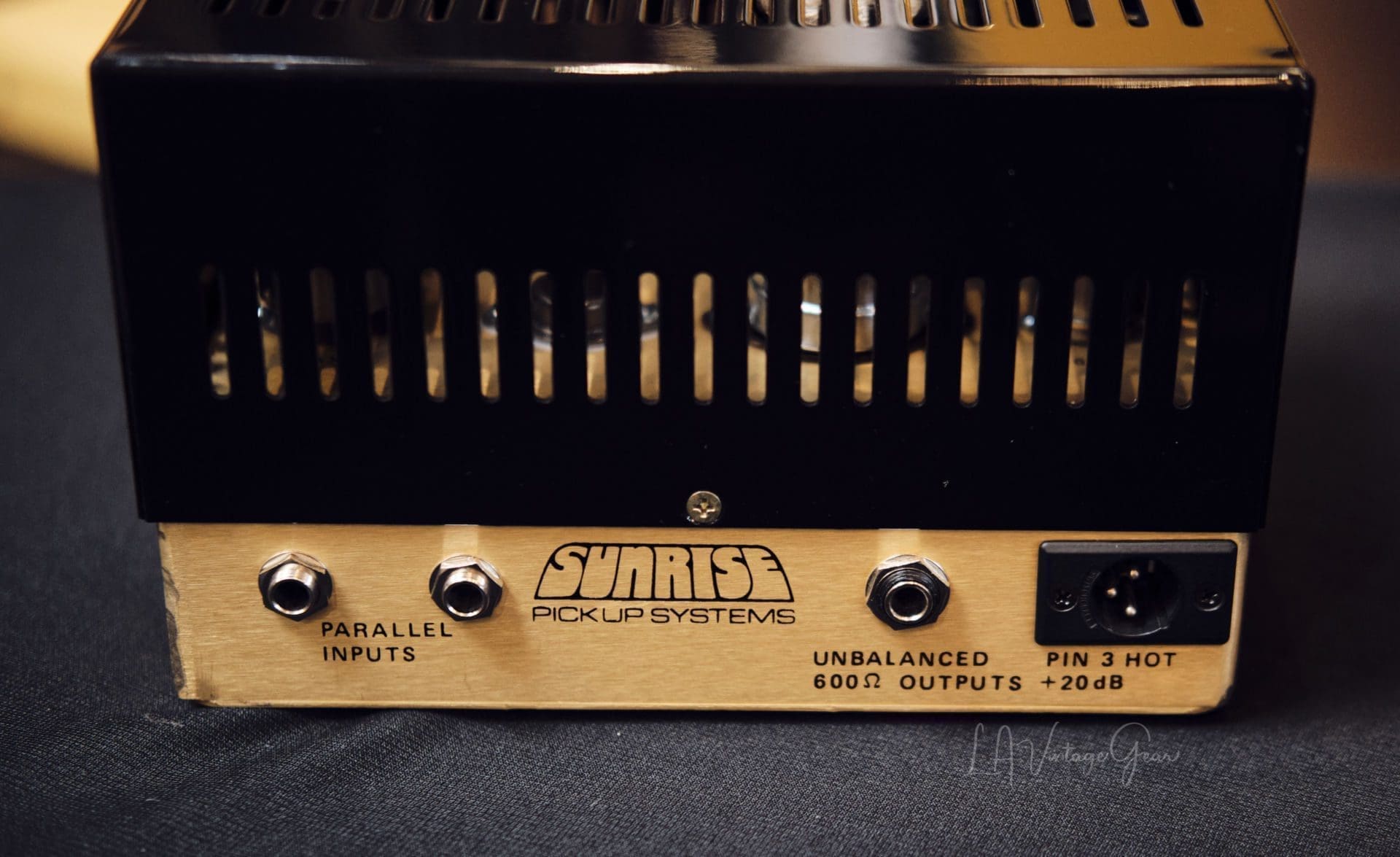 Sunrise S-TI Tube Interface with Flight Case - Rare & Sought After!