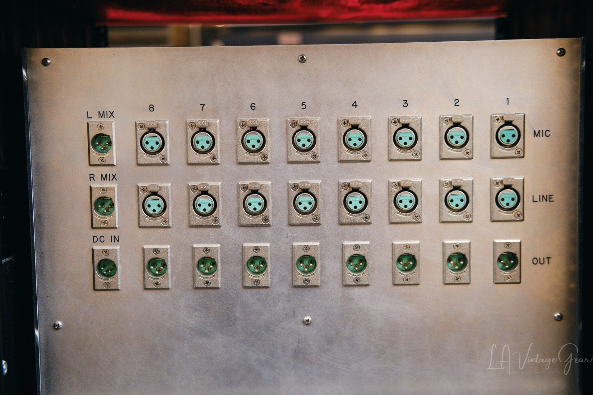 Neve 8 Slot Unloaded Rack Unit in Road Case-All Neve Components-Power Supply Included! - Image 15