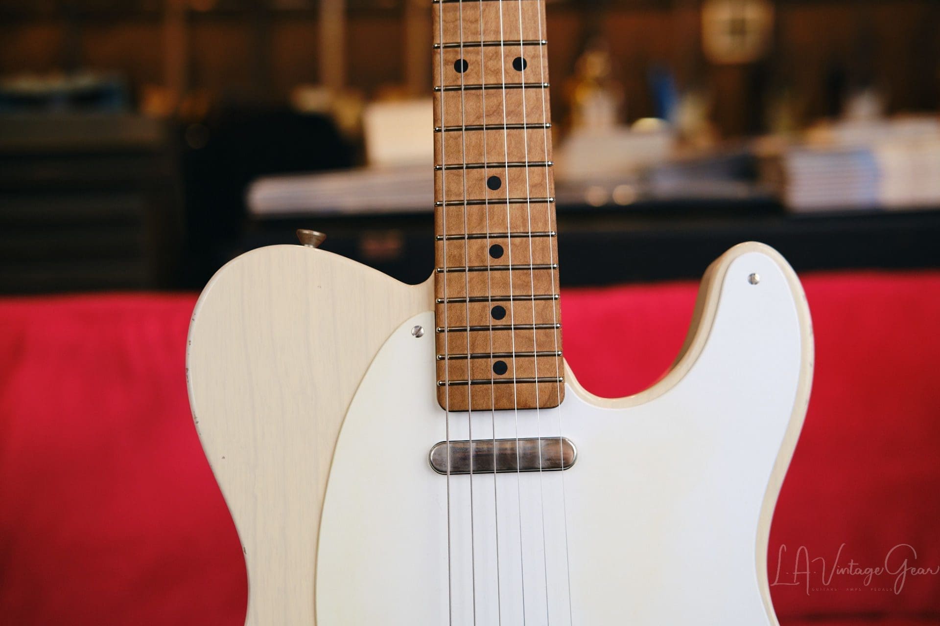 Xotic XTC1 T-Style Electric Guitar-White Blonde Finish & Maple Fingerboard- SKB Case - Brand New ! - Image 3