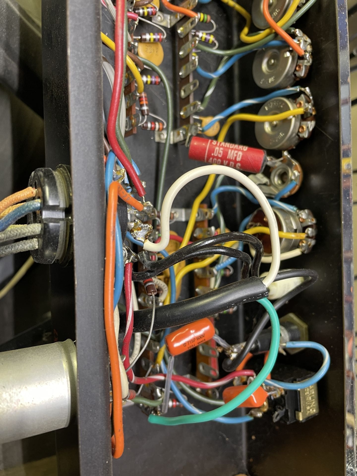 Supro 1965 697T / S6497 Combo Tremolo Valco Thunderbolt 1x15 Combo Guitar amplifier - With Original Jensen Speaker - Image 23