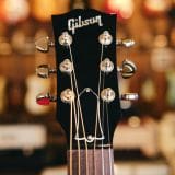 Gibson J-45 Acoustic Guitar 2021 – Vintage Sunburst Finish in Near Mint Condition!