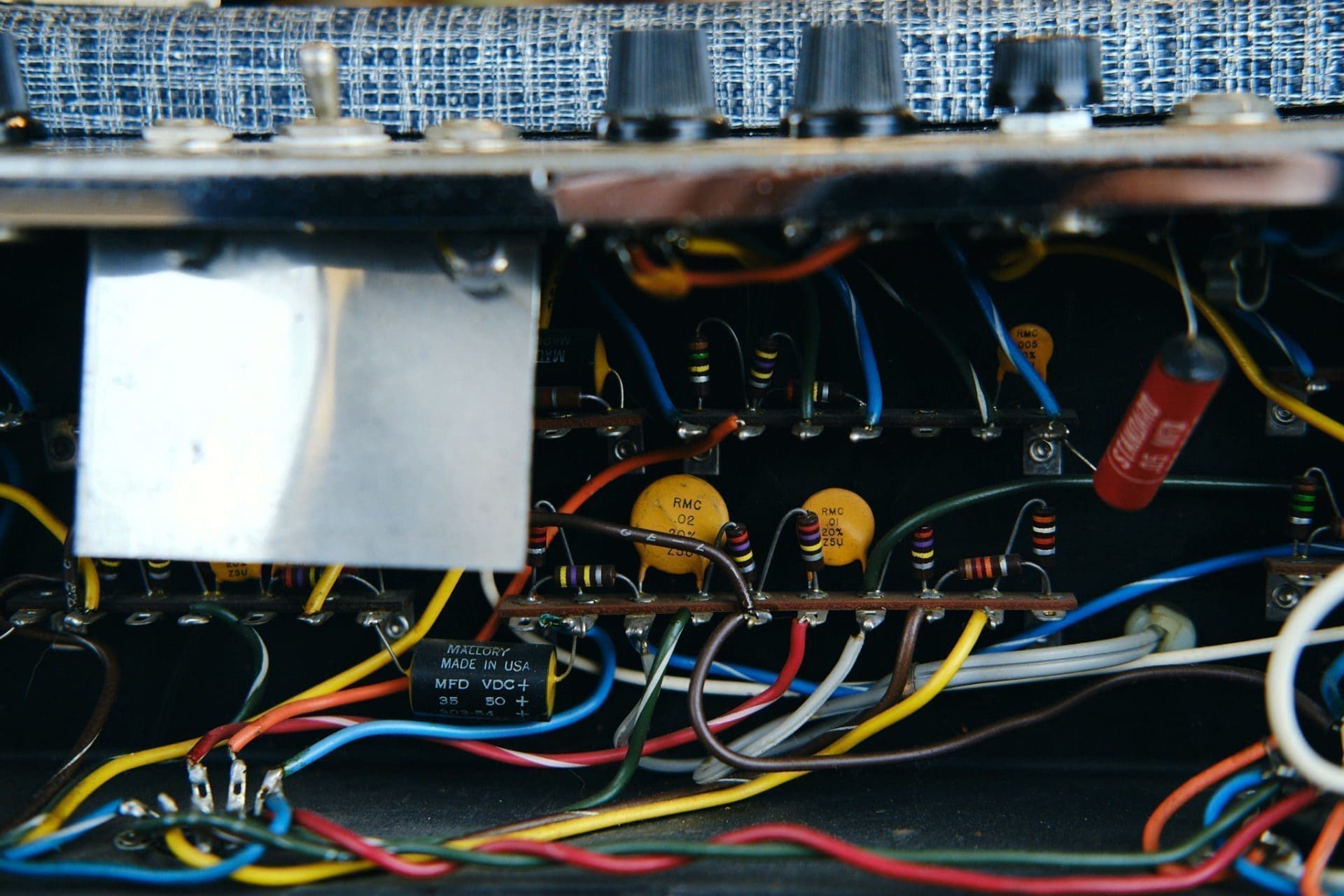 Supro 1965 697T / S6497 Combo Tremolo Valco Thunderbolt 1x15 Combo Guitar amplifier - With Original Jensen Speaker - Image 20