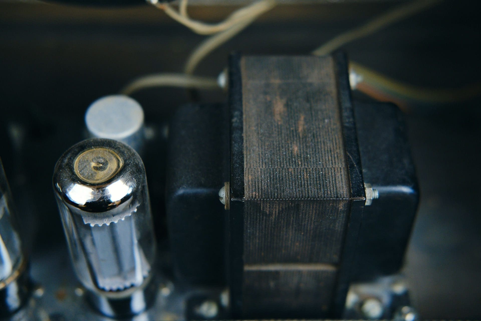 Supro 1965 697T / S6497 Combo Tremolo Valco Thunderbolt 1x15 Combo Guitar amplifier - With Original Jensen Speaker - Image 26