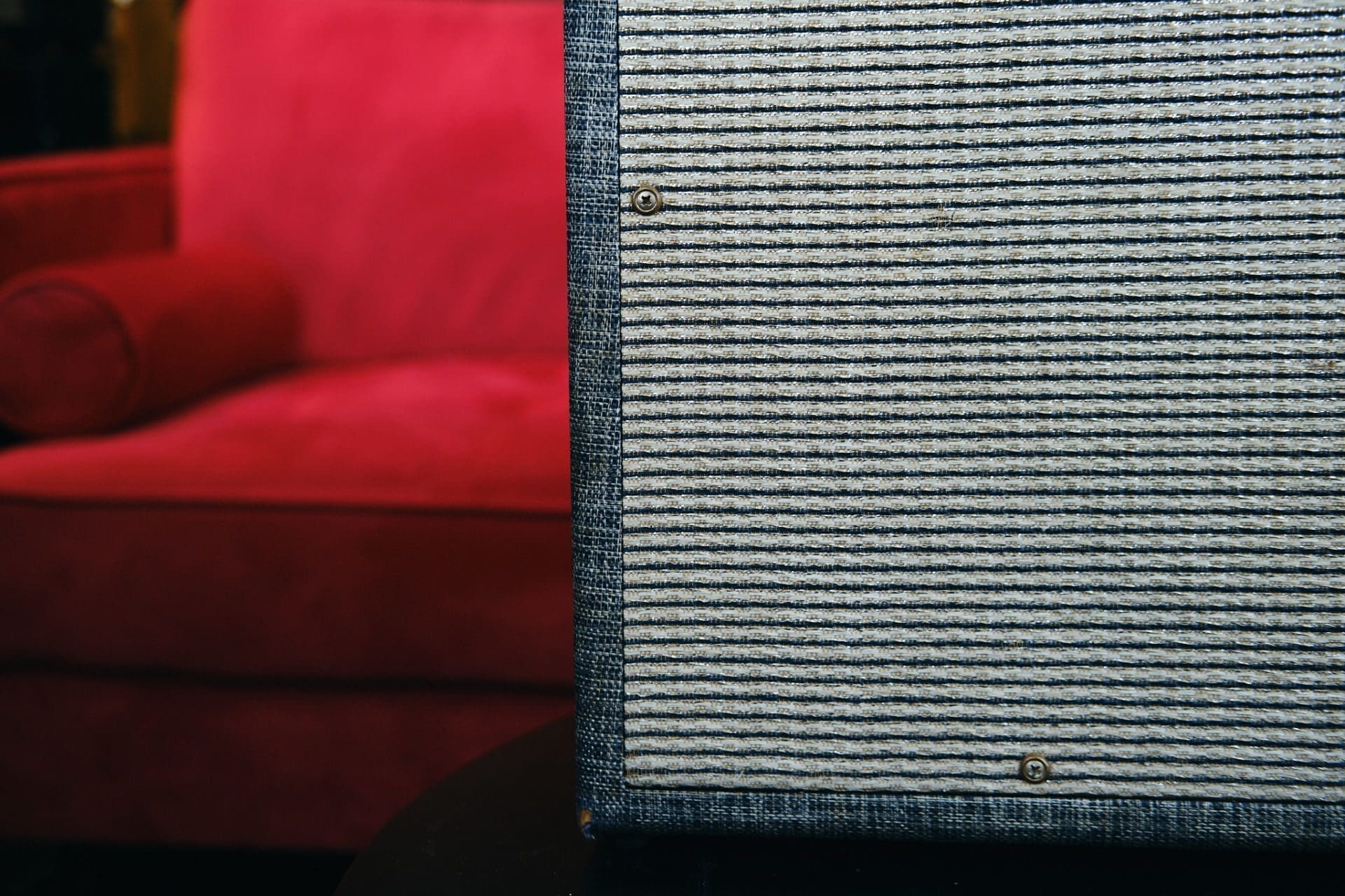 Supro 1965 697T / S6497 Combo Tremolo Valco Thunderbolt 1x15 Combo Guitar amplifier - With Original Jensen Speaker - Image 6