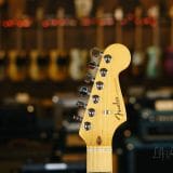 Fender American Ultra Stratocaster 2022-Alder Body in a Cobra Blue Gloss Finish-Mint Condition!