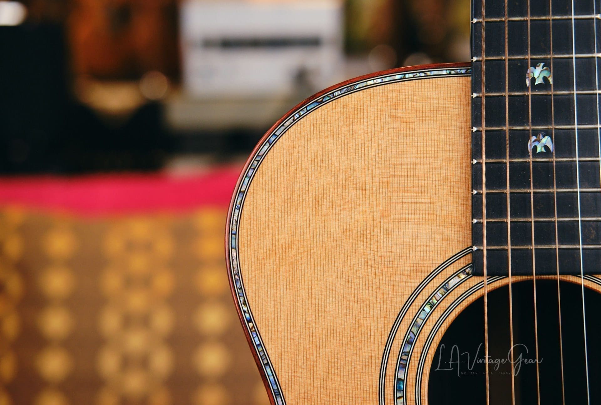 Olson "SJ" Series I Acoustic Guitar (2021) - Mint Condition & Signed & Played by James Taylor! - Image 12