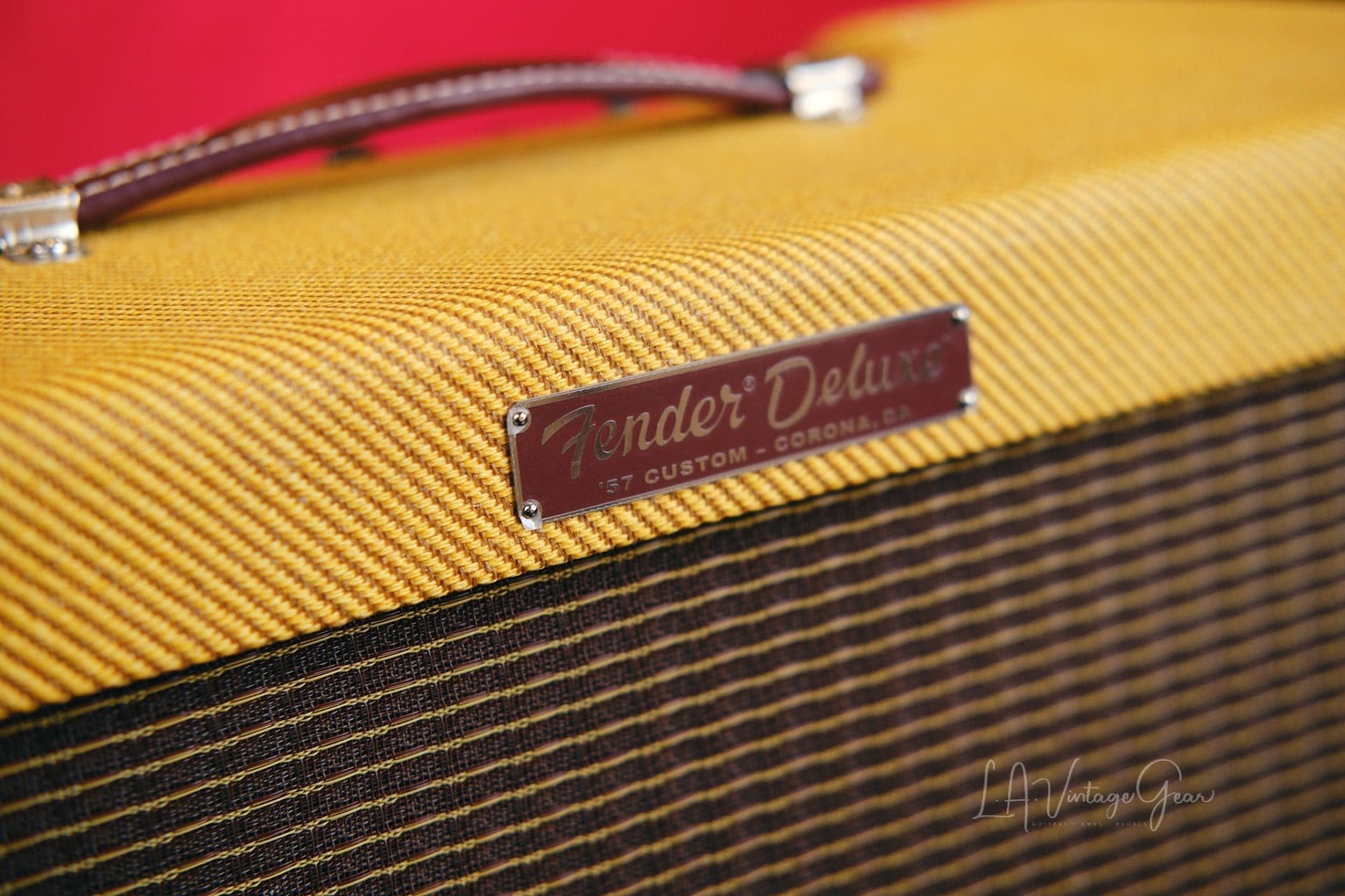 Fender '57 Tweed Custom Deluxe Reissue 12W 1x12 Combo - Comes With a Cover! - Image 5