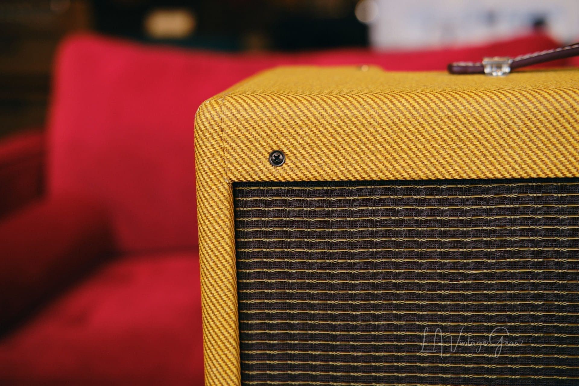 Fender '57 Tweed Custom Deluxe Reissue 12W 1x12 Combo - Comes With a Cover! - Image 8