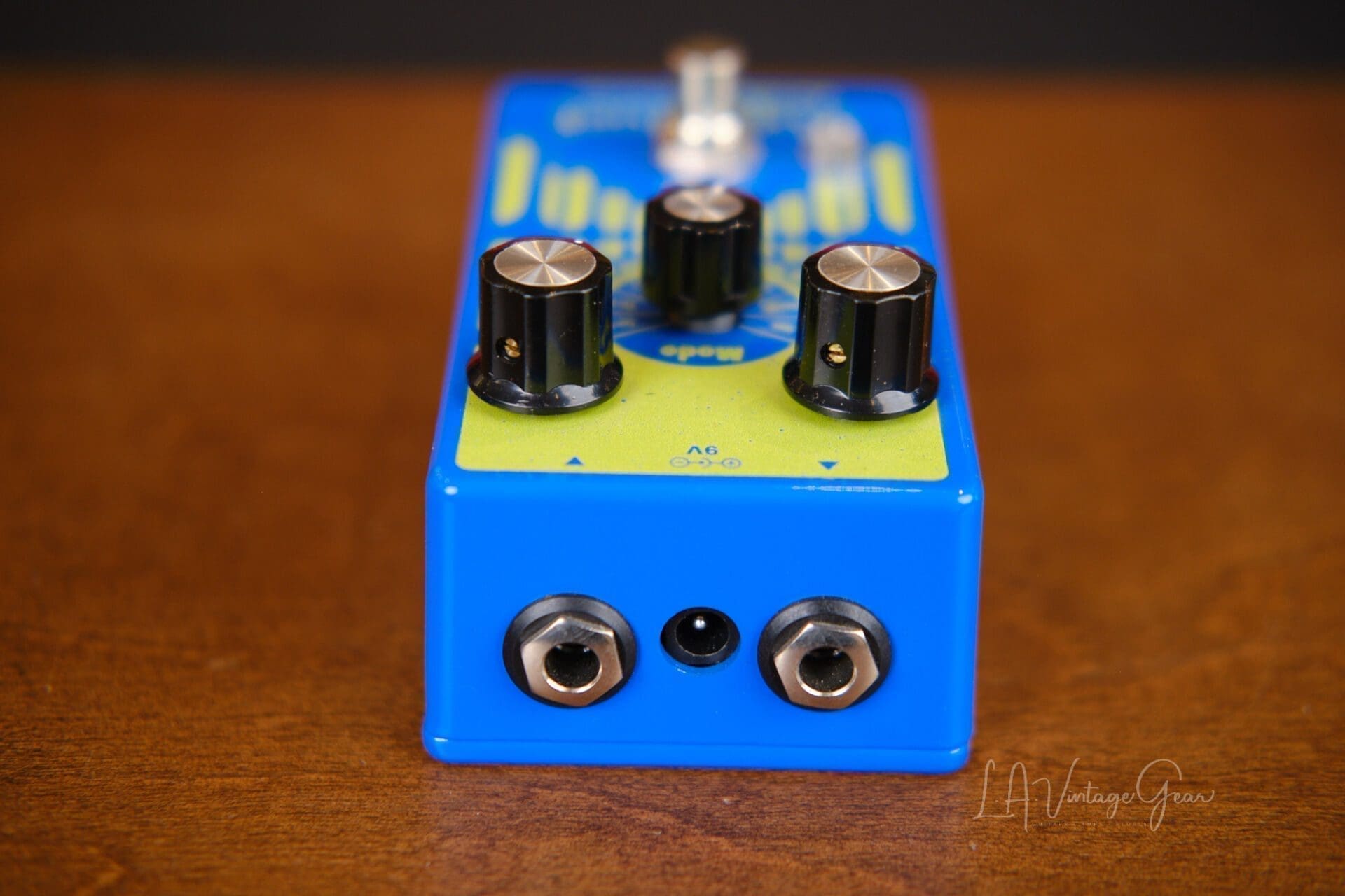 Earthquaker Devices Aqueduct - Amazing Vibrato Pedal! - Image 2