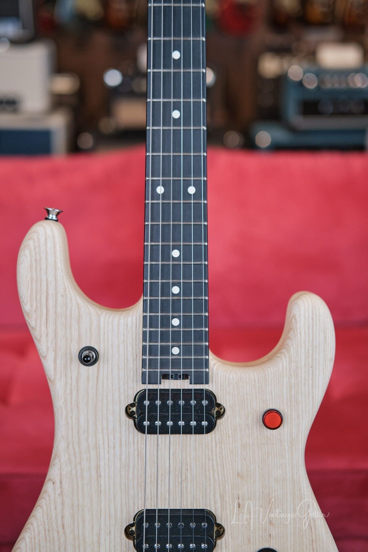 EVH Limited Edition 5150 Deluxe Electric Guitar Natural Ash - With Hardshell Case! - Image 3