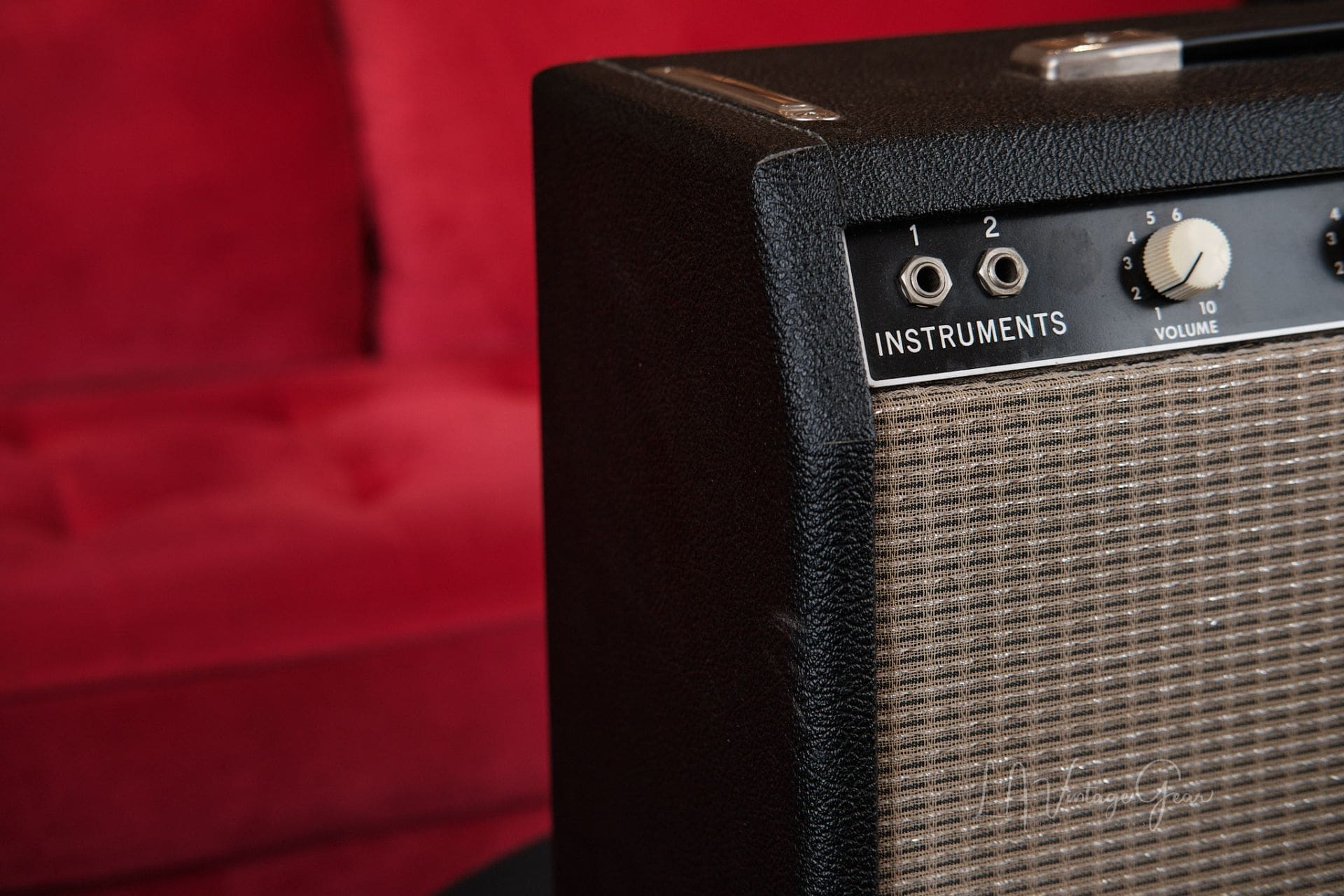 Fender 1964 Princeton "Tuxedo" Guitar Amplifier 6G2 - Awesome Low Power Combo! - Image 10