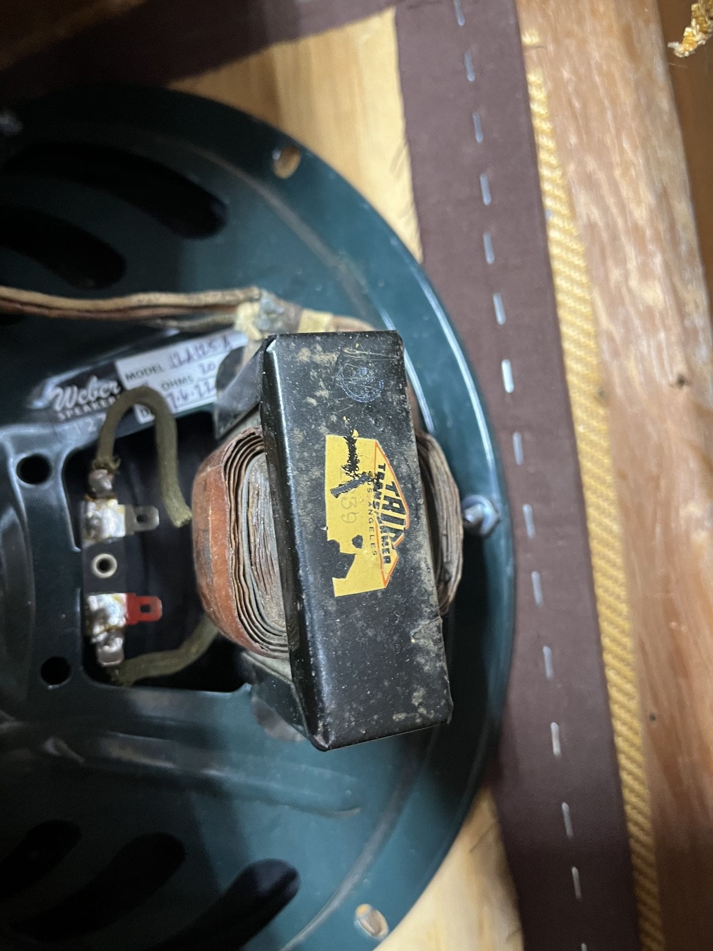 1949 "TV Front" Fender Tweed Deluxe 5A3 - Awesome Tweed Tones! - Image 18