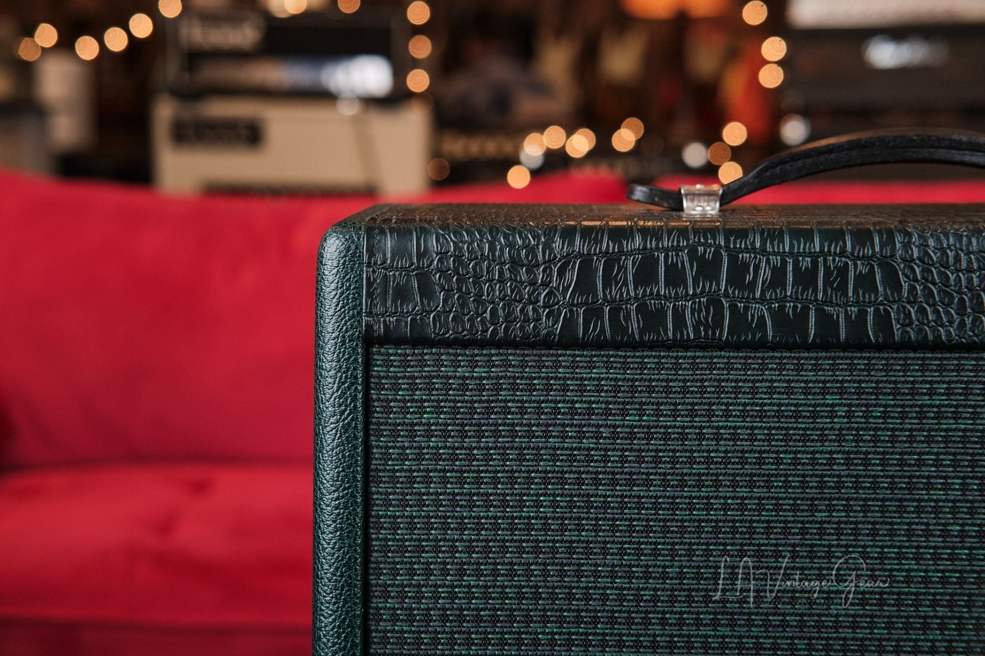 Kerry Wright 2x8 Closed Back Cabinet - In A Beautiful Green Crocodile Tolex! - Image 2