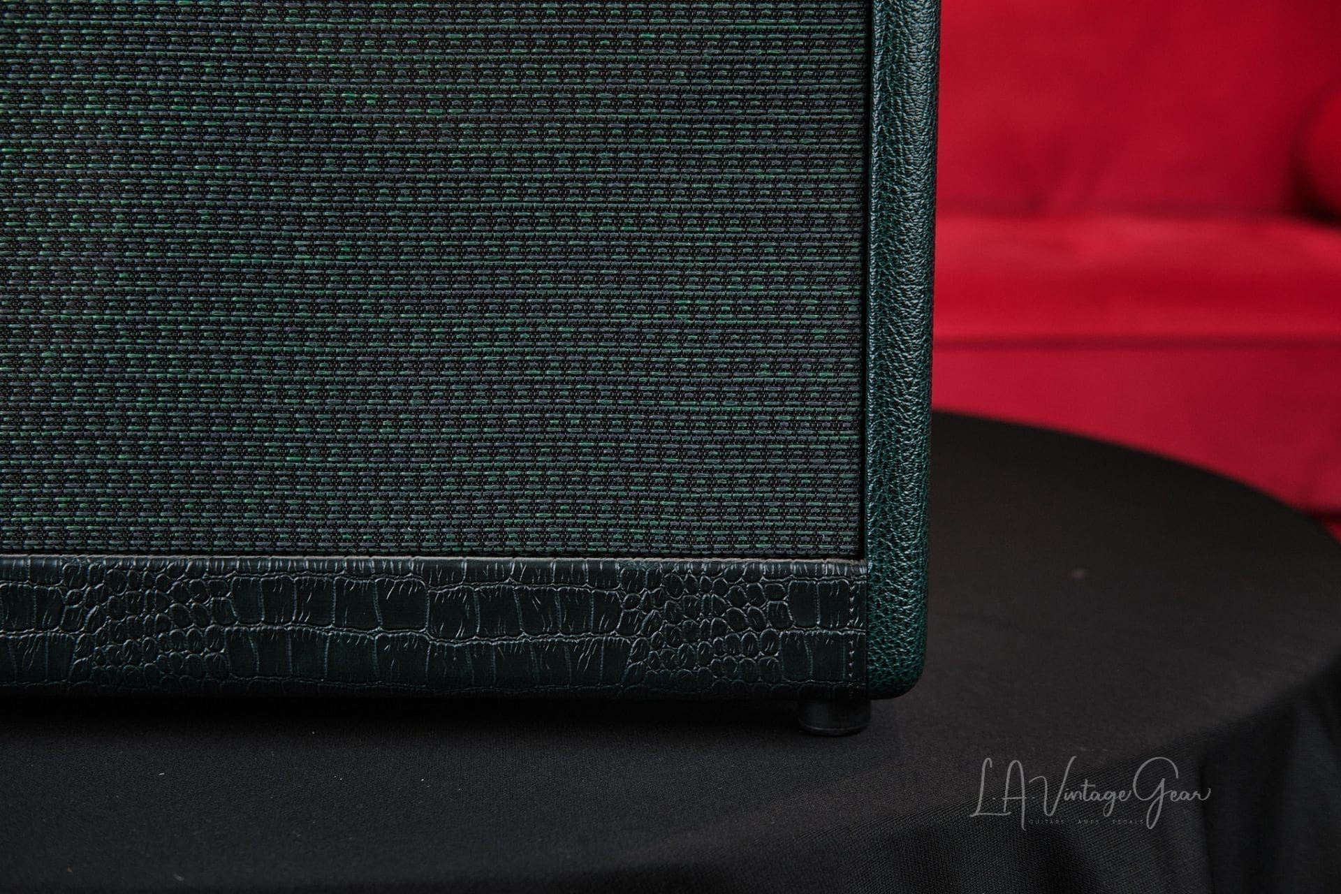 Kerry Wright 2x8 Closed Back Cabinet - In A Beautiful Green Crocodile Tolex! - Image 5