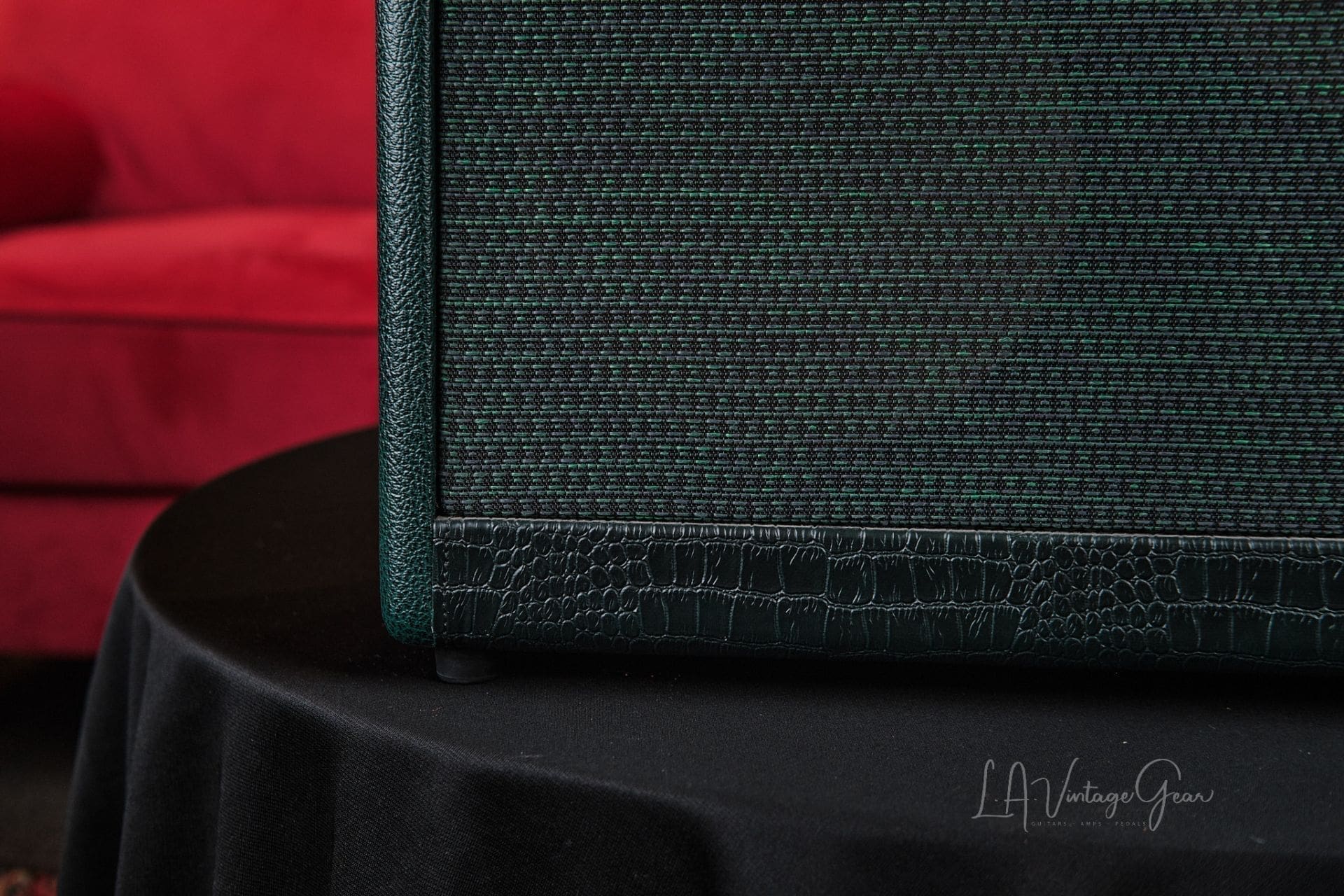 Kerry Wright 2x8 Closed Back Cabinet - In A Beautiful Green Crocodile Tolex! - Image 4