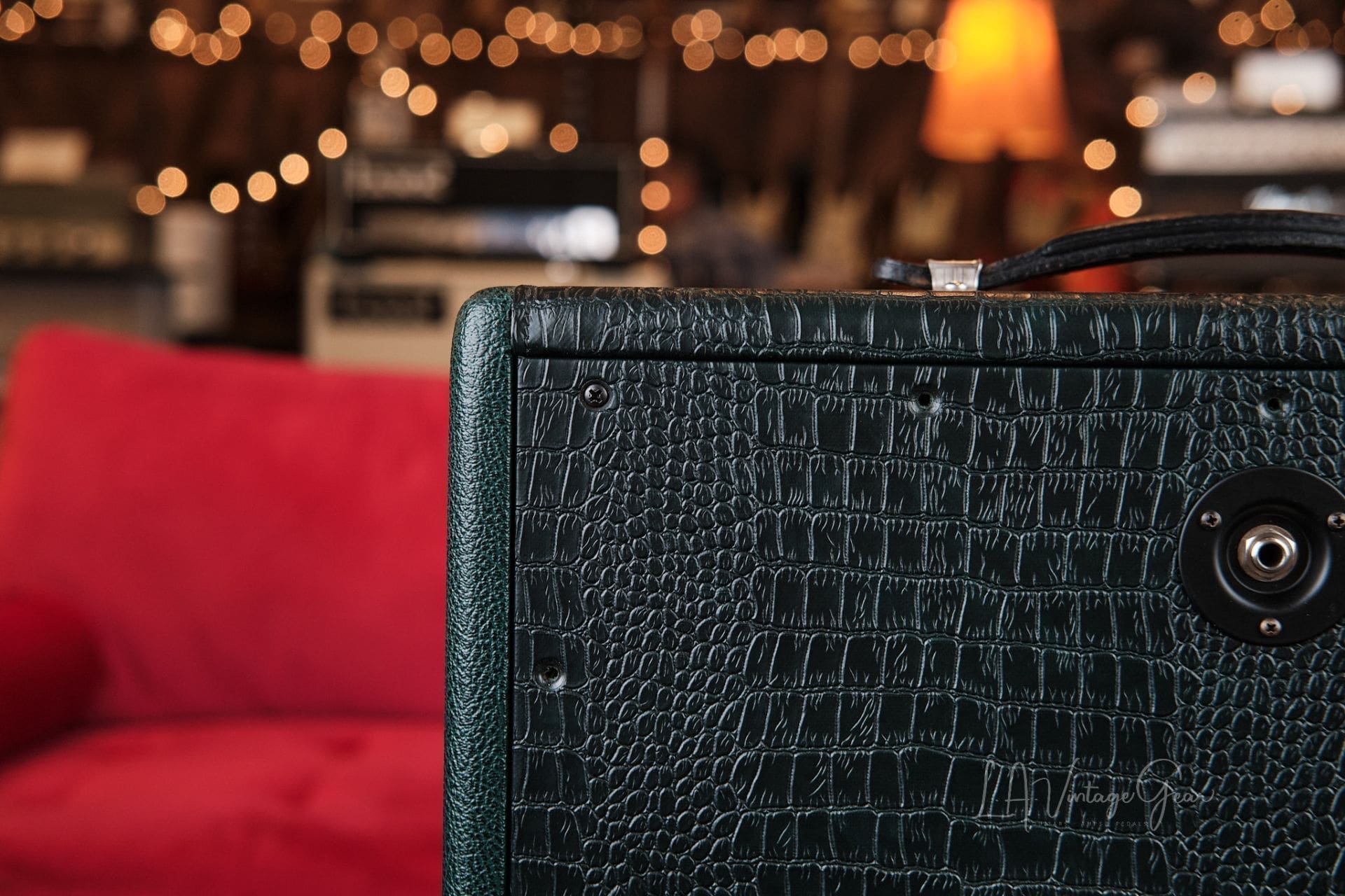Kerry Wright 2x8 Closed Back Cabinet - In A Beautiful Green Crocodile Tolex! - Image 7