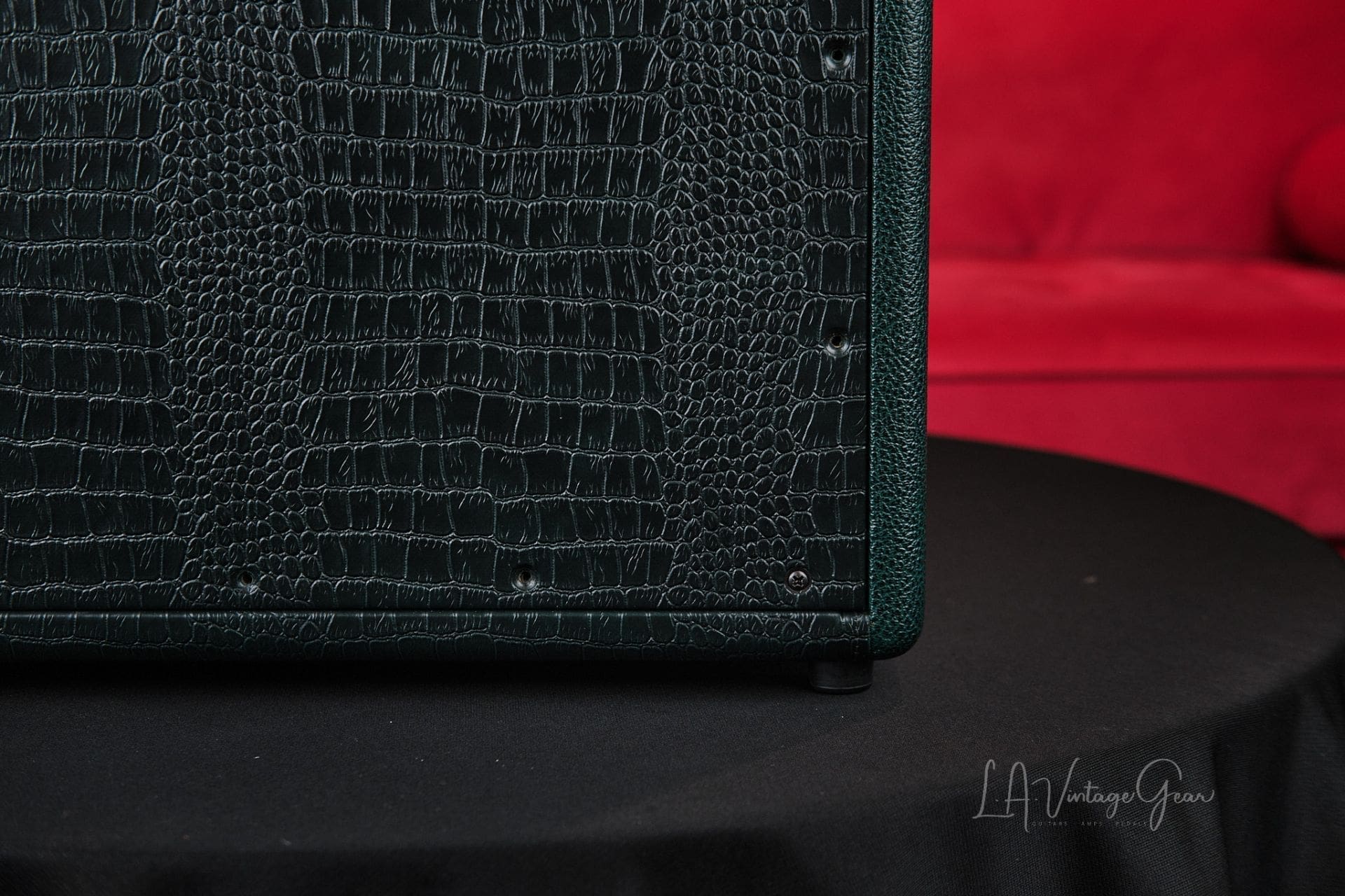 Kerry Wright 2x8 Closed Back Cabinet - In A Beautiful Green Crocodile Tolex! - Image 10