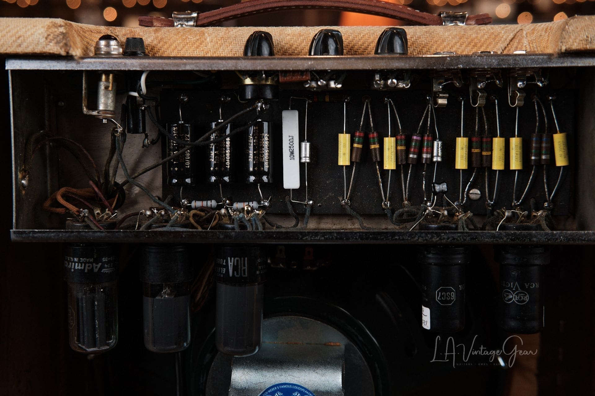 1949 "TV Front" Fender Tweed Deluxe 5A3 - Awesome Tweed Tones! - Image 14