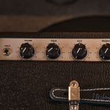 Benson Benmaster 5E7 3×10 35 Watt Amplifier – Brand New!