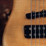 2000 Warwick Streamer LX Jazzman – Awesome 5 String Active Bass!