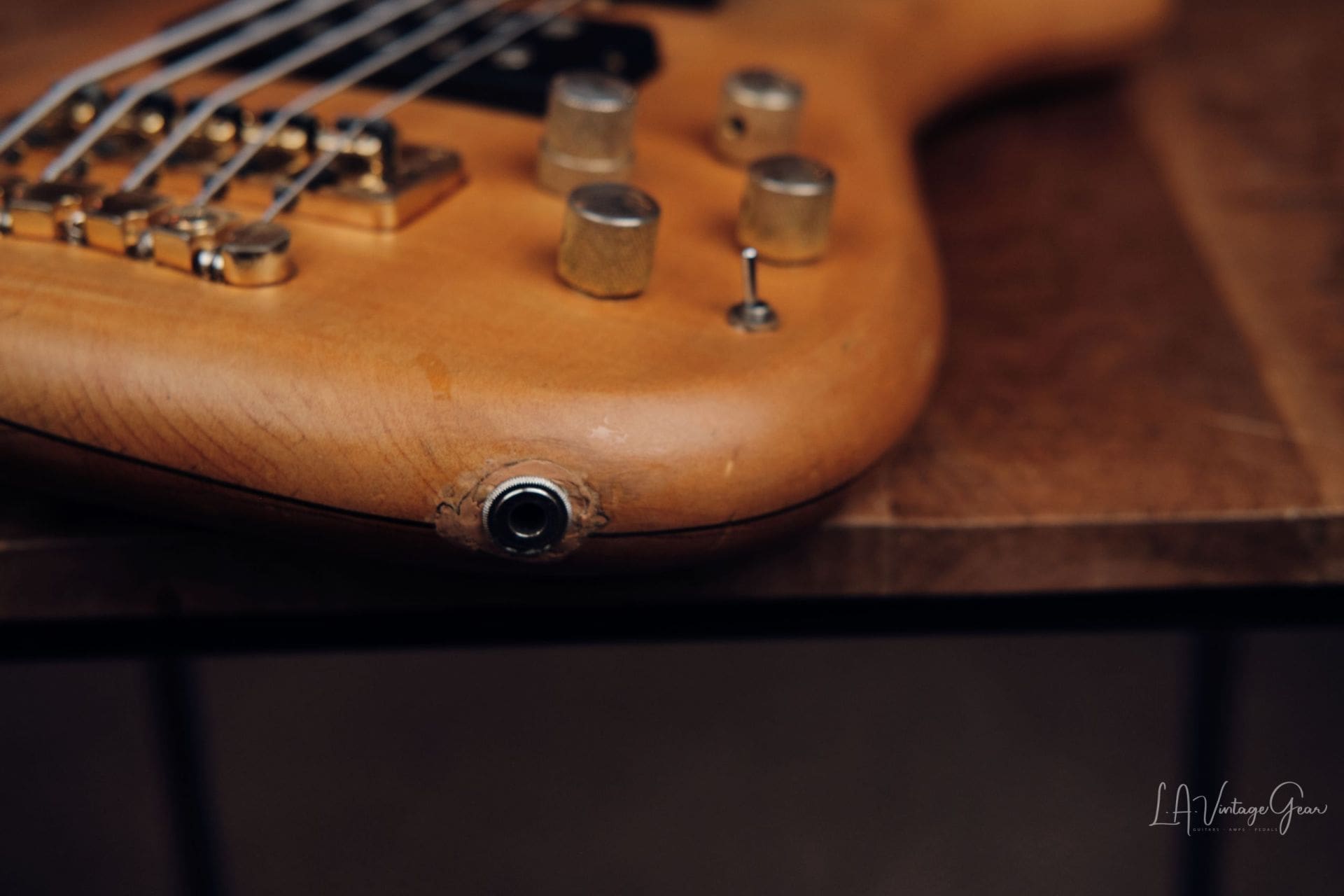 2000 Warwick Streamer LX Jazzman - Awesome 5 String Active Bass! - Image 10