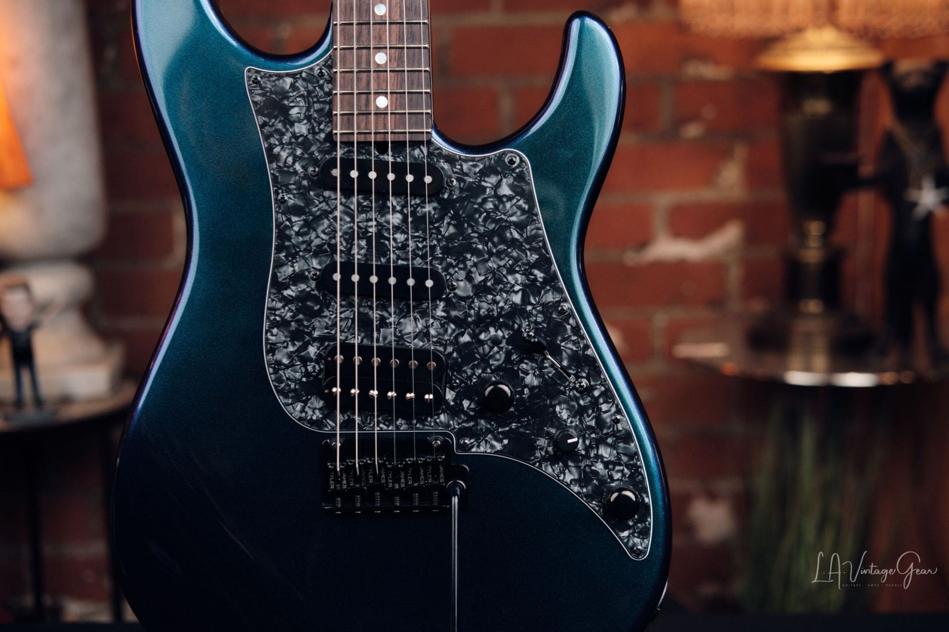 James Tyler Guitars JTG-Mk1 - Chameleon Finish!! - Image 5