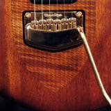 Ernie Ball Music Man Artisan Majesty Marrone – Mint!