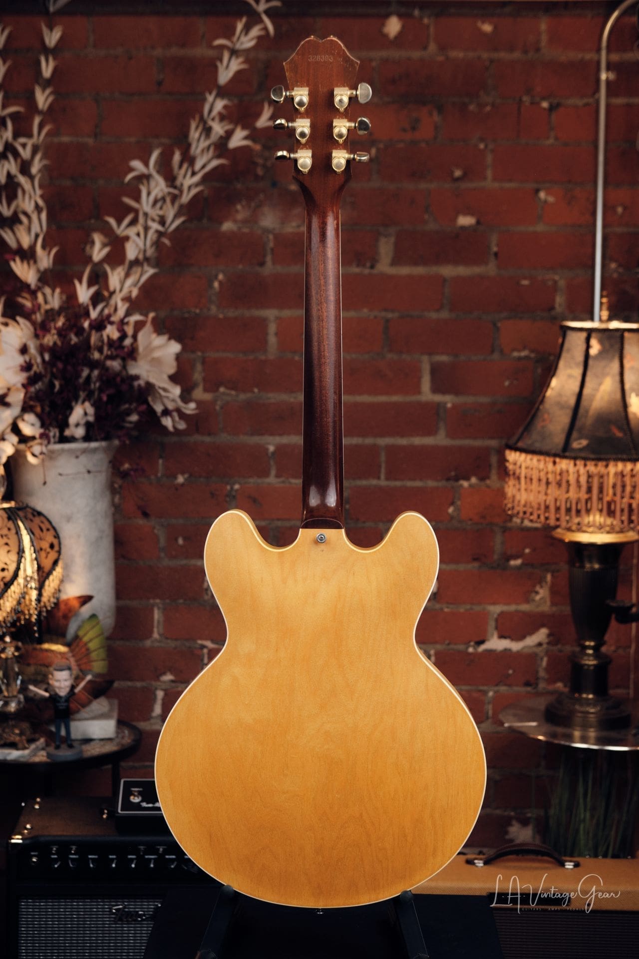 Epiphone John Lennon \, image size:1280x1920