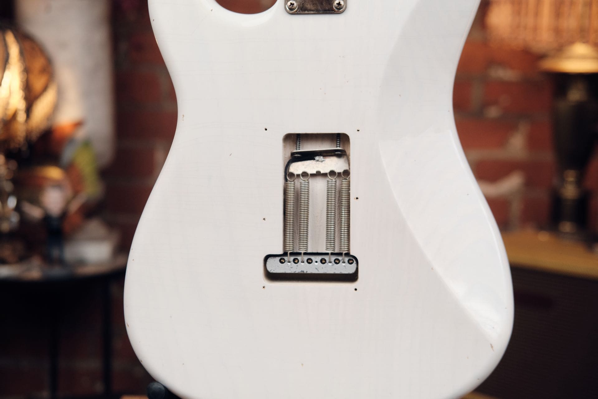 Lelah Custom Guitars 37S - With Ron Ellis Pickups and Avantguard Pickguard! - Image 8