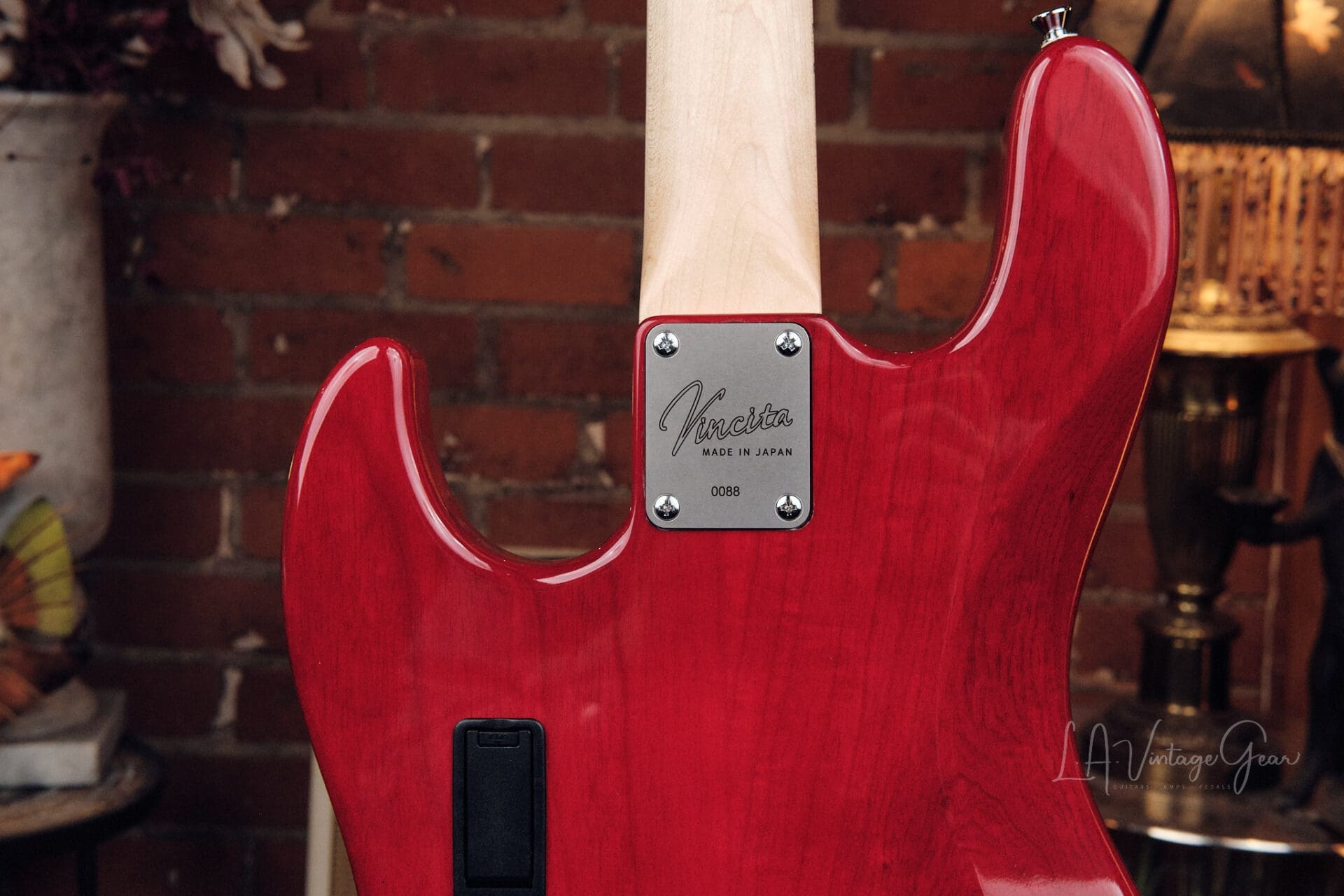 Vincita Versatilita 4 String J Bass - Great Active/Passive J bass! - Image 8