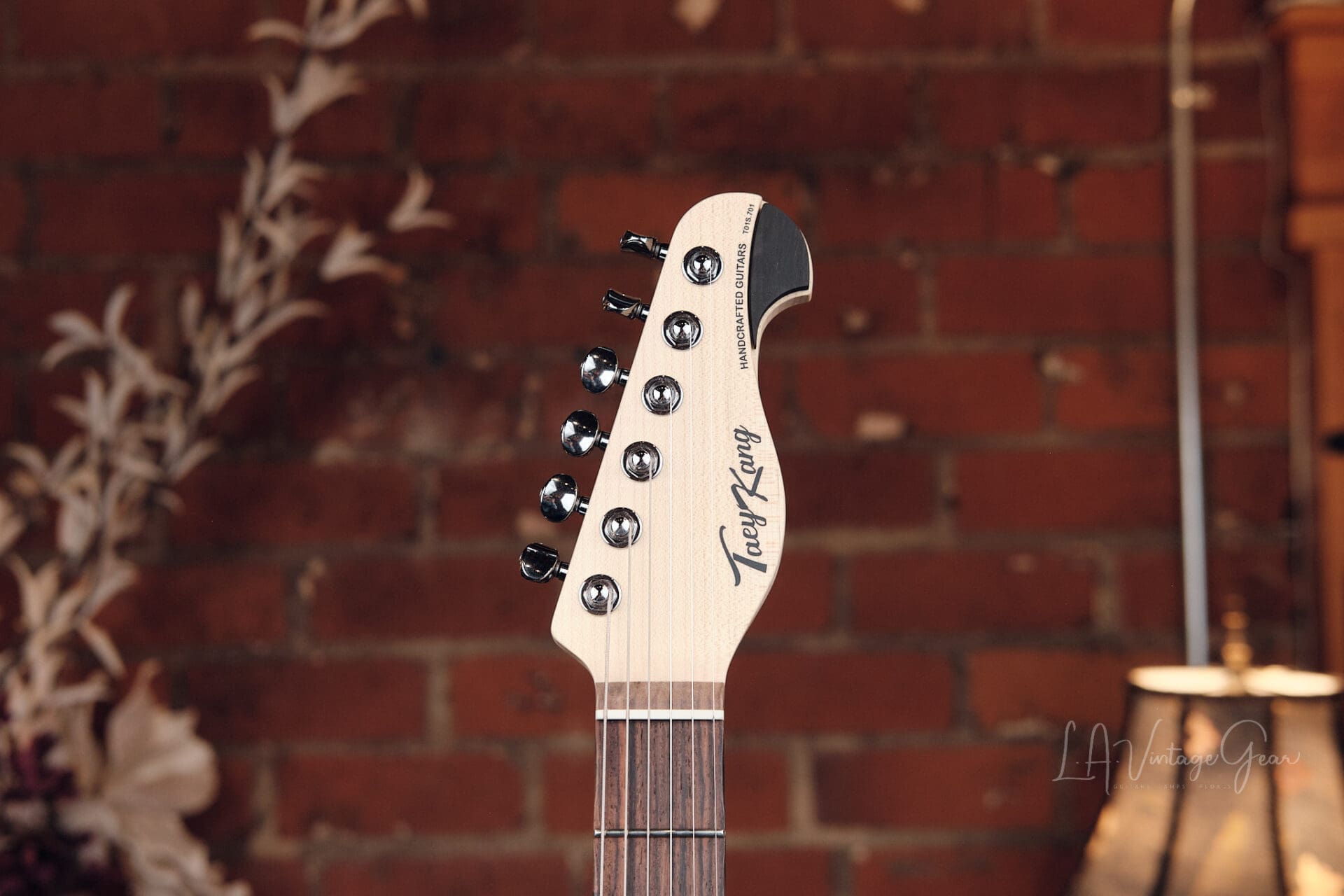 Taey Kang Modern S - Aluminum Finish with Lollar Super-Caster Pickups! - Image 5