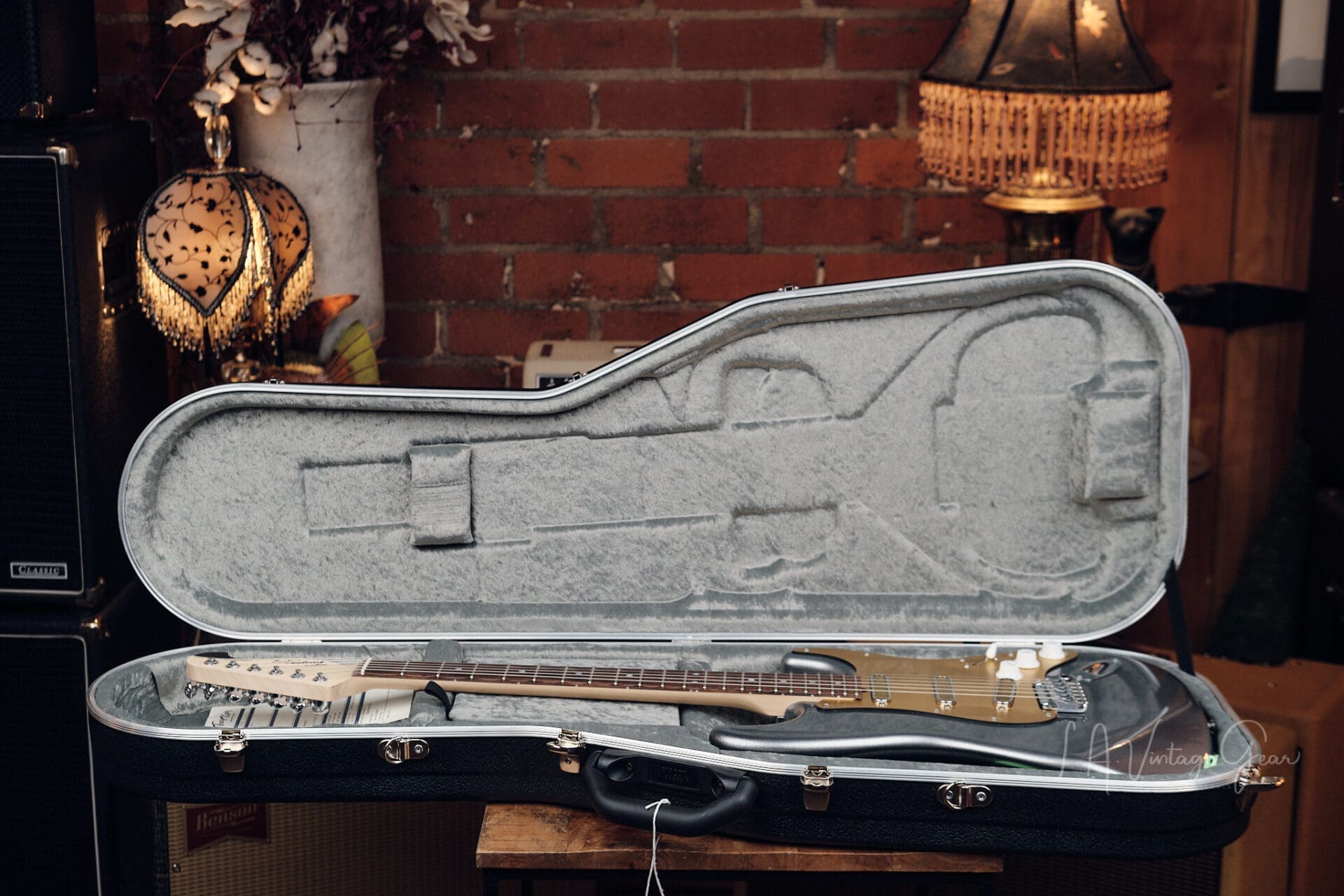 Taey Kang Modern S - Aluminum Finish with Lollar Super-Caster Pickups! - Image 9