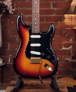Alternative view of 1993 Fender Japan ST-62G Stratocaster – Fujigen Era – Gold Hardware in 3-Tone Sunburst!