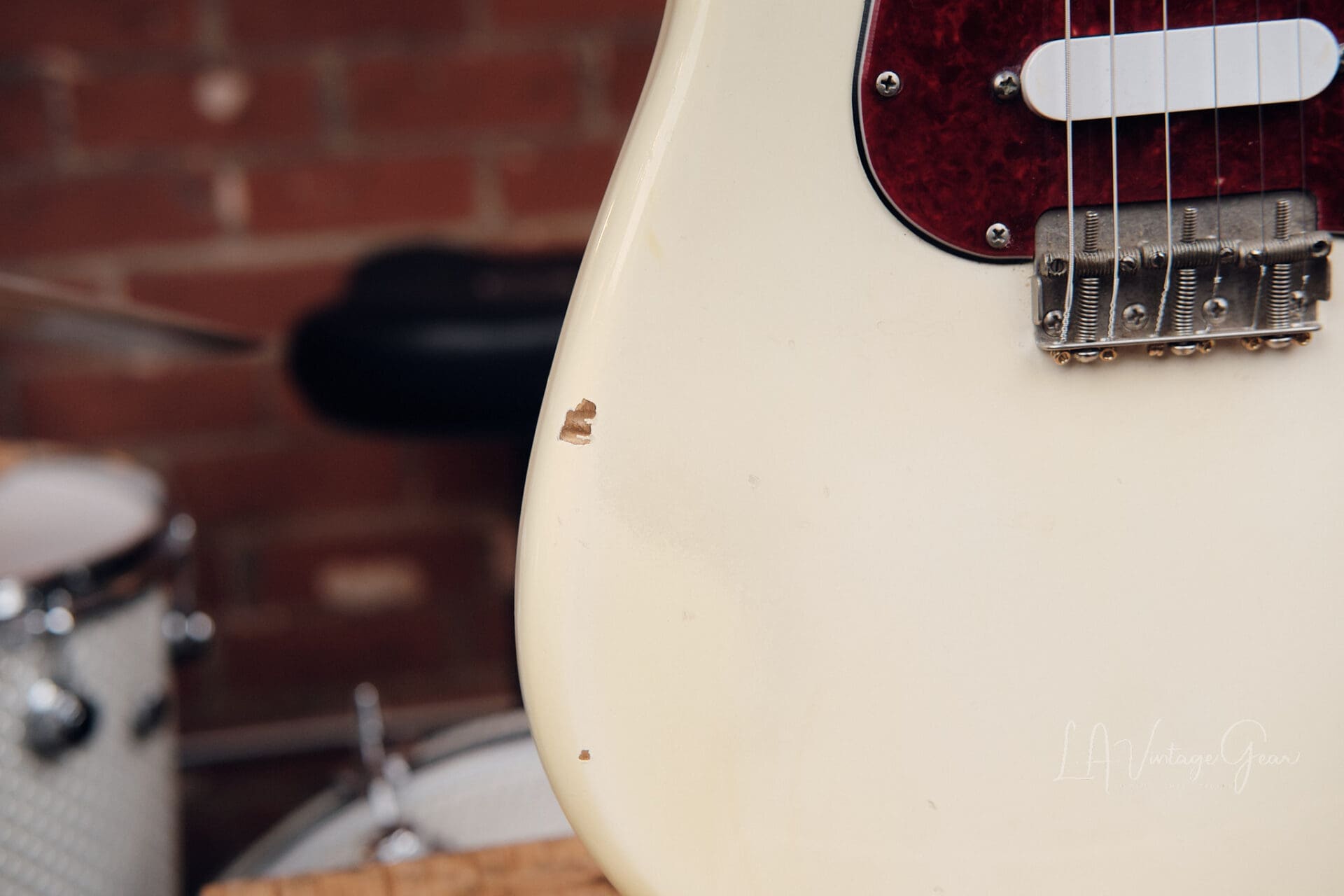 1964 Fender Duo Sonic - Olympic White! - Image 8